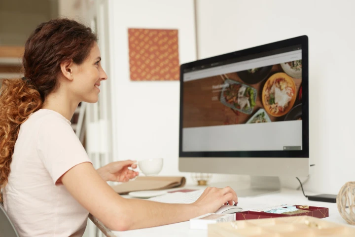 disenadora web en accion